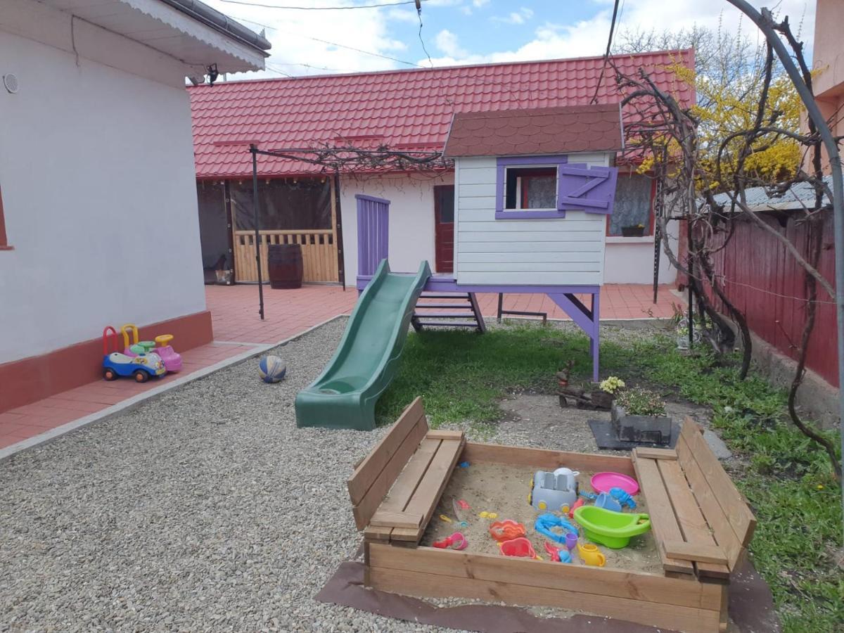 Villa Casa Jeni Humulesti Exterior foto